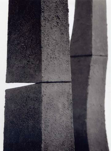 Fiorella Rizzo, Cripta, 1991, exhibition view